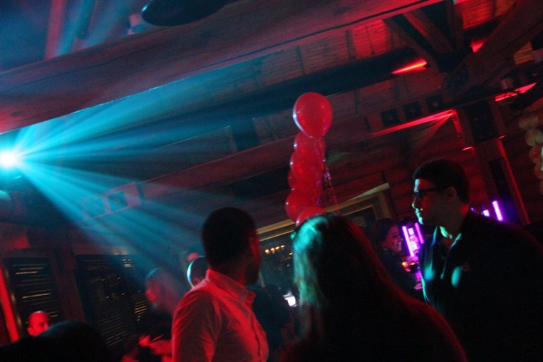 L apres Opening Christmas BASH